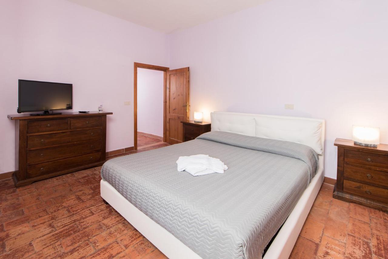 サン・ジミニャーノ Borgo Fontaccia Bed & Breakfast エクステリア 写真