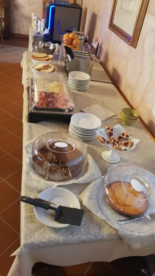 サン・ジミニャーノ Borgo Fontaccia Bed & Breakfast エクステリア 写真